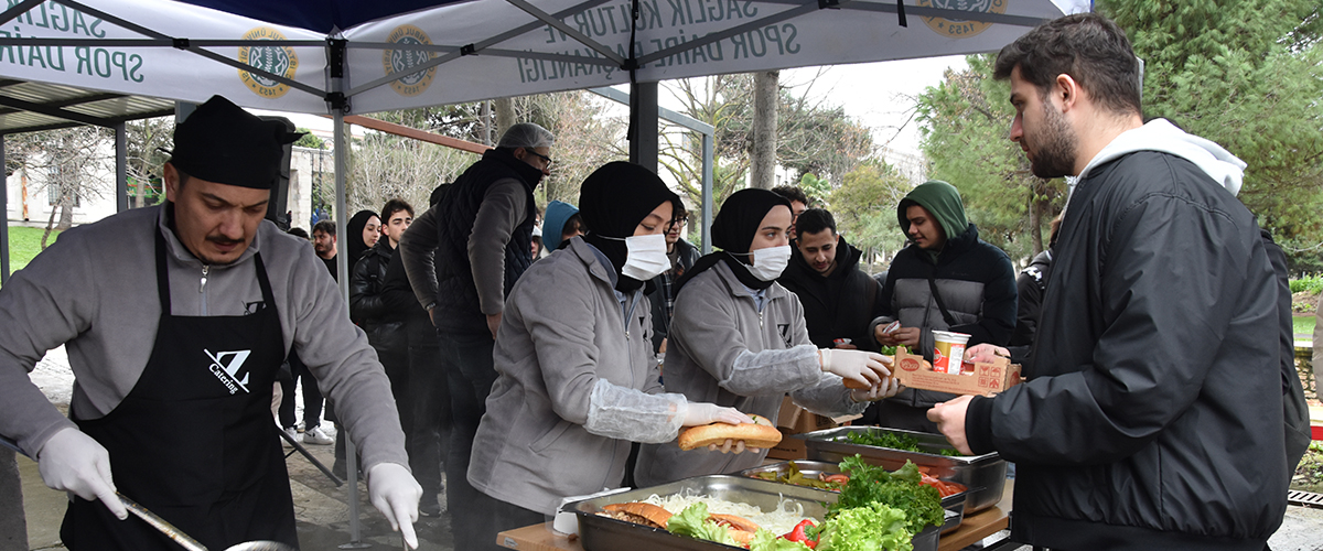 İstanbul Üniversitesi Yöresel Lezzetler Festivali, Mersin Günleri ile Devam Ediyor!