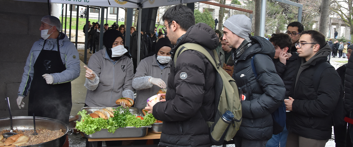İstanbul Üniversitesi Yöresel Lezzetler Festivali, Mersin Günleri ile Devam Ediyor!