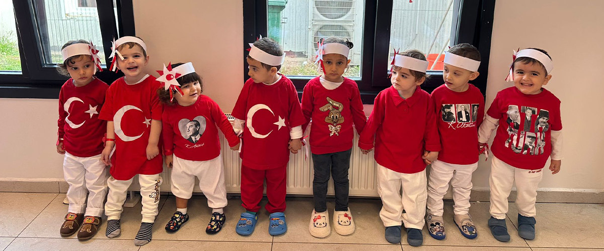 Cumhuriyet Bayramı Coşkusu Kreşlerimizde Yaşandı