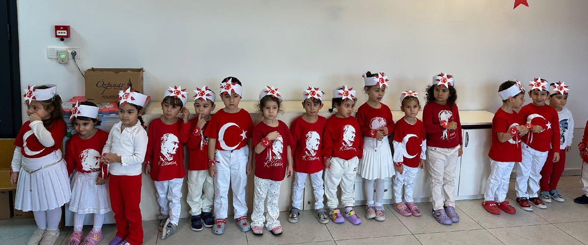 Cumhuriyet Bayramı Coşkusu Kreşlerimizde Yaşandı