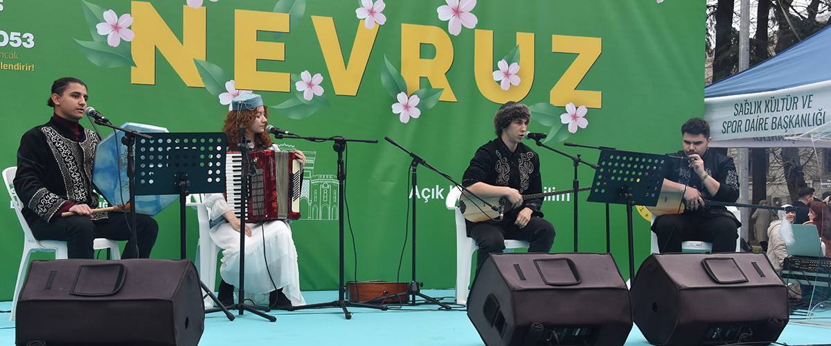 İstanbul Üniversitesi’nde Nevruz Coşkusu: Kültür ve Gelenek Bir Arada Yaşatıldı