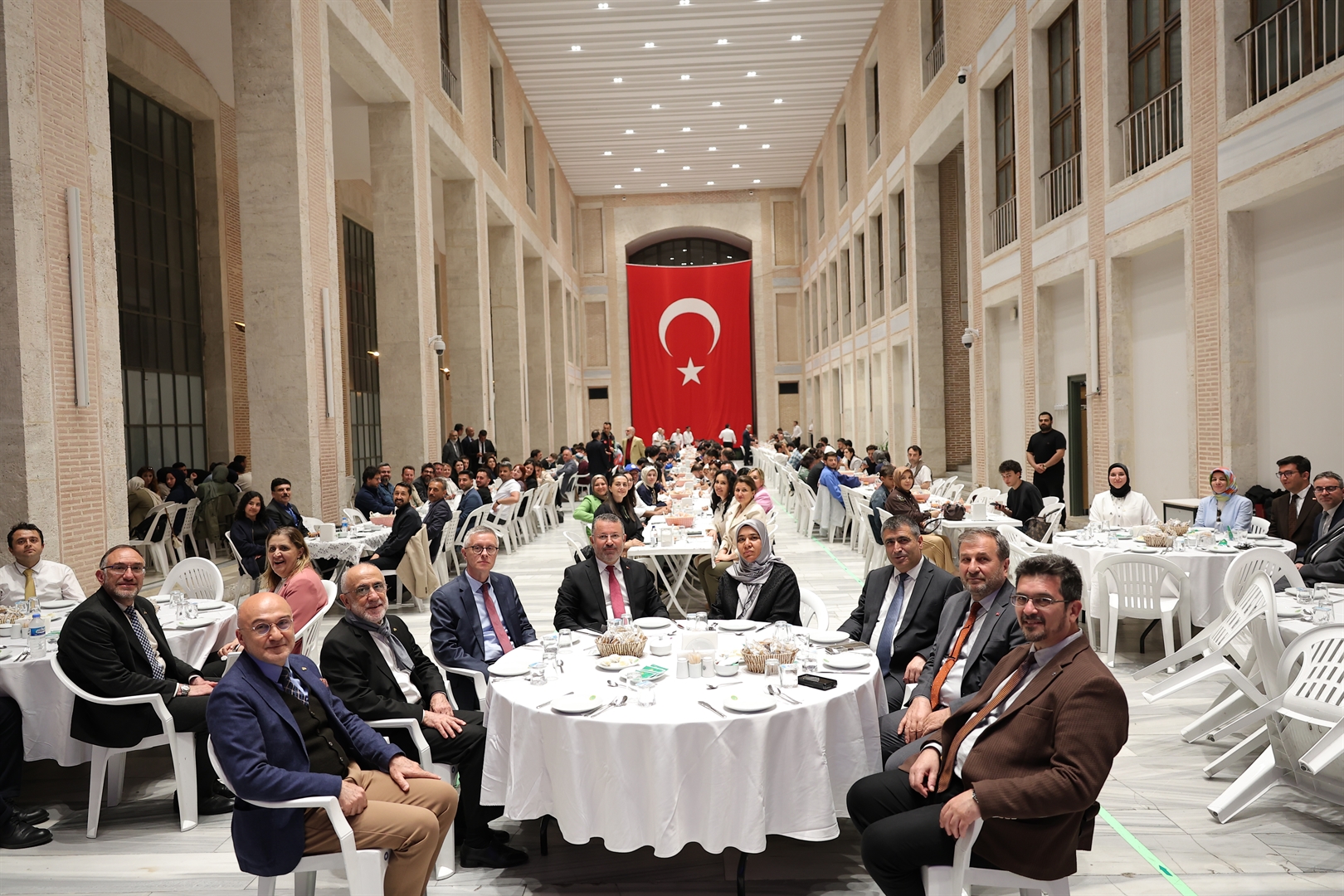Sosyalfest 2026 Sona Erdi: Gençliğin Enerjisi ve Sosyal Bilimlerin Gücü İstanbul Üniversitesi’nde Buluştu