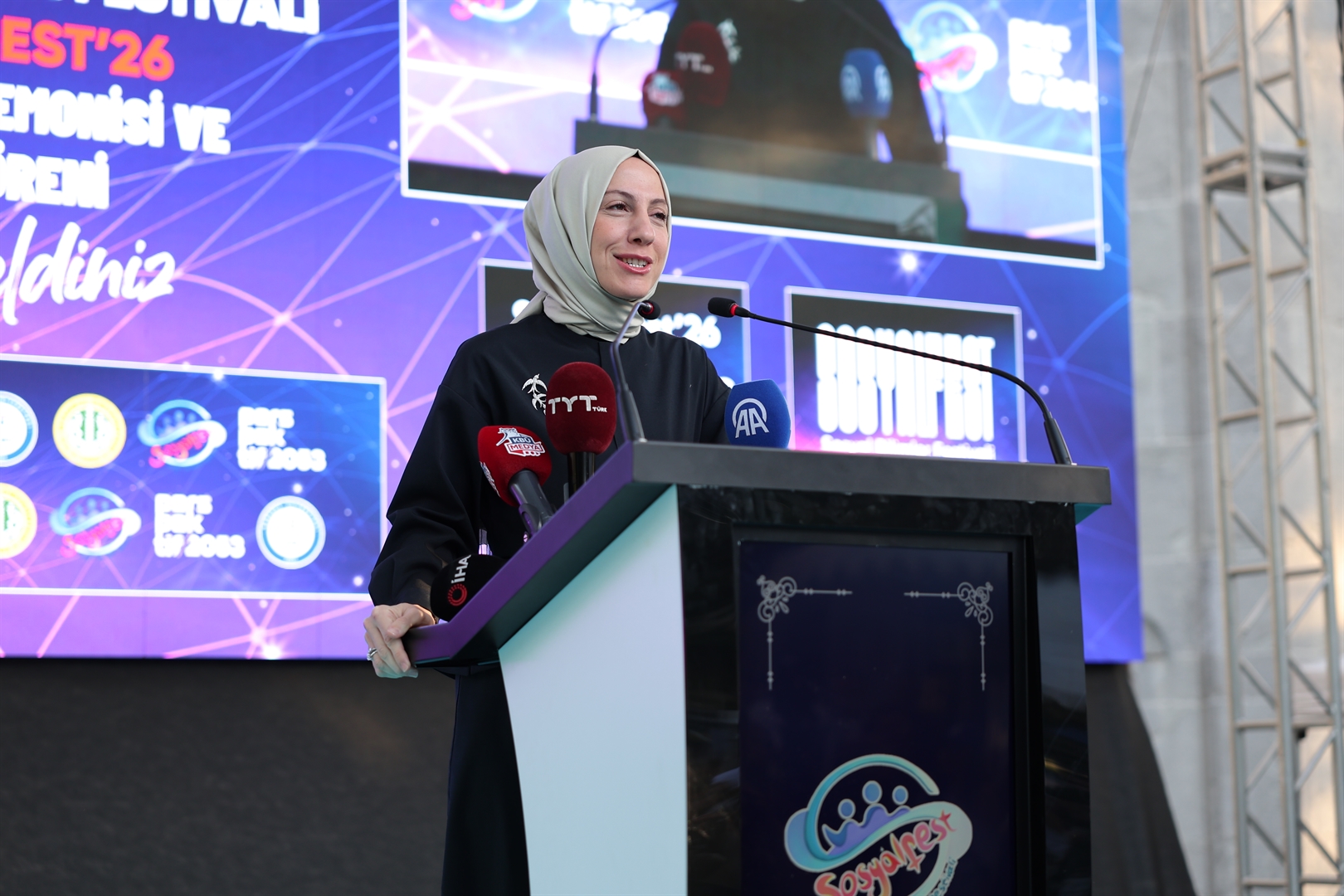 Sosyalfest 2026 Sona Erdi: Gençliğin Enerjisi ve Sosyal Bilimlerin Gücü İstanbul Üniversitesi’nde Buluştu